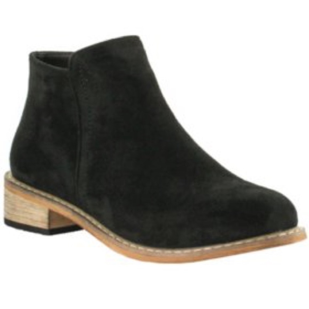 • seven7 • vegan booties